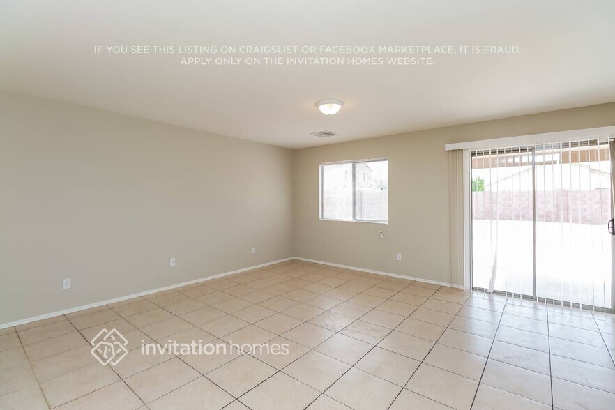 Building Photo - 3417 W Wayland Dr