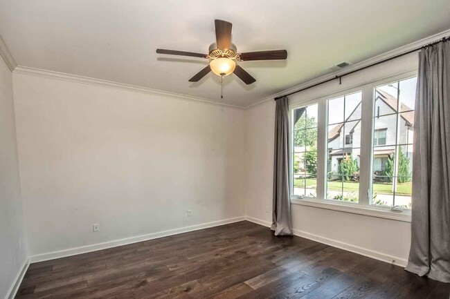 Building Photo - 10441 Sockeye Dr