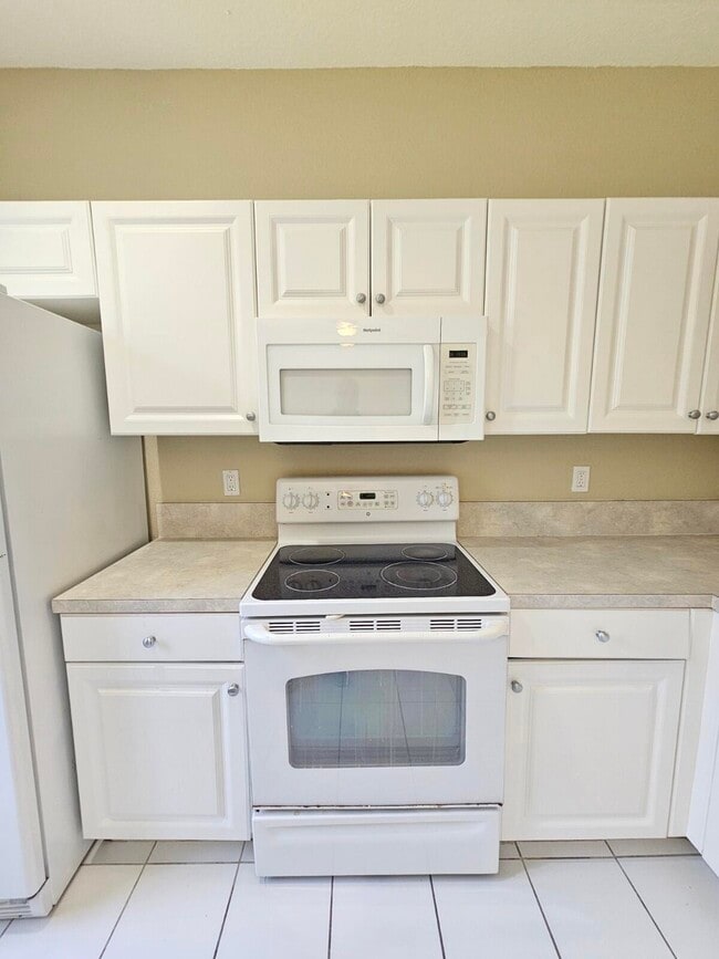 Building Photo - 963 Abaco Ln