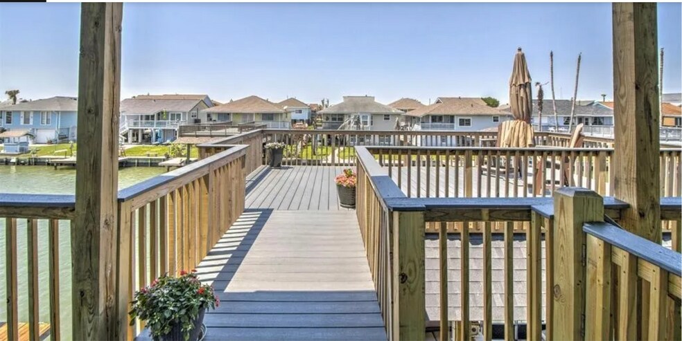 Building Photo - 1169 Sailfish St