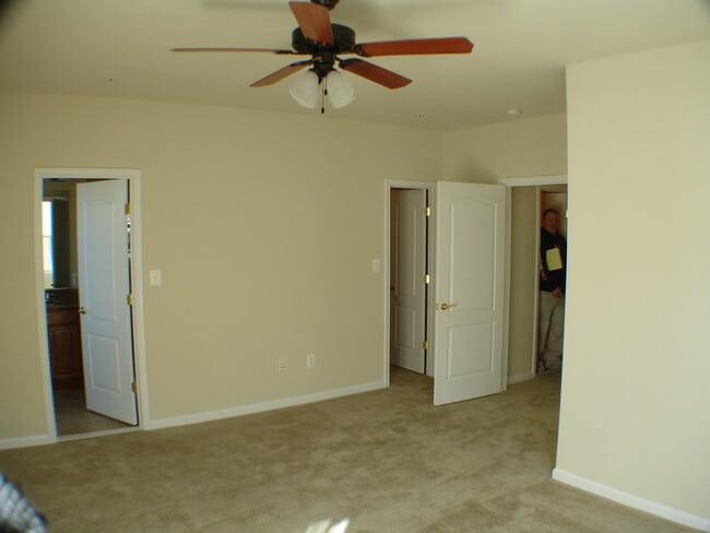 Building Photo - 22707 Verde Gate Terrace