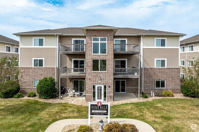 Building Photo - Cedar Hills Apartments