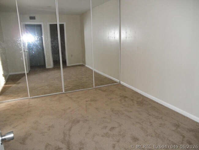 Building Photo - 731 Mill Valley Pl