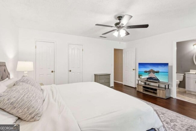 Building Photo - 355 Cross Creek Pl