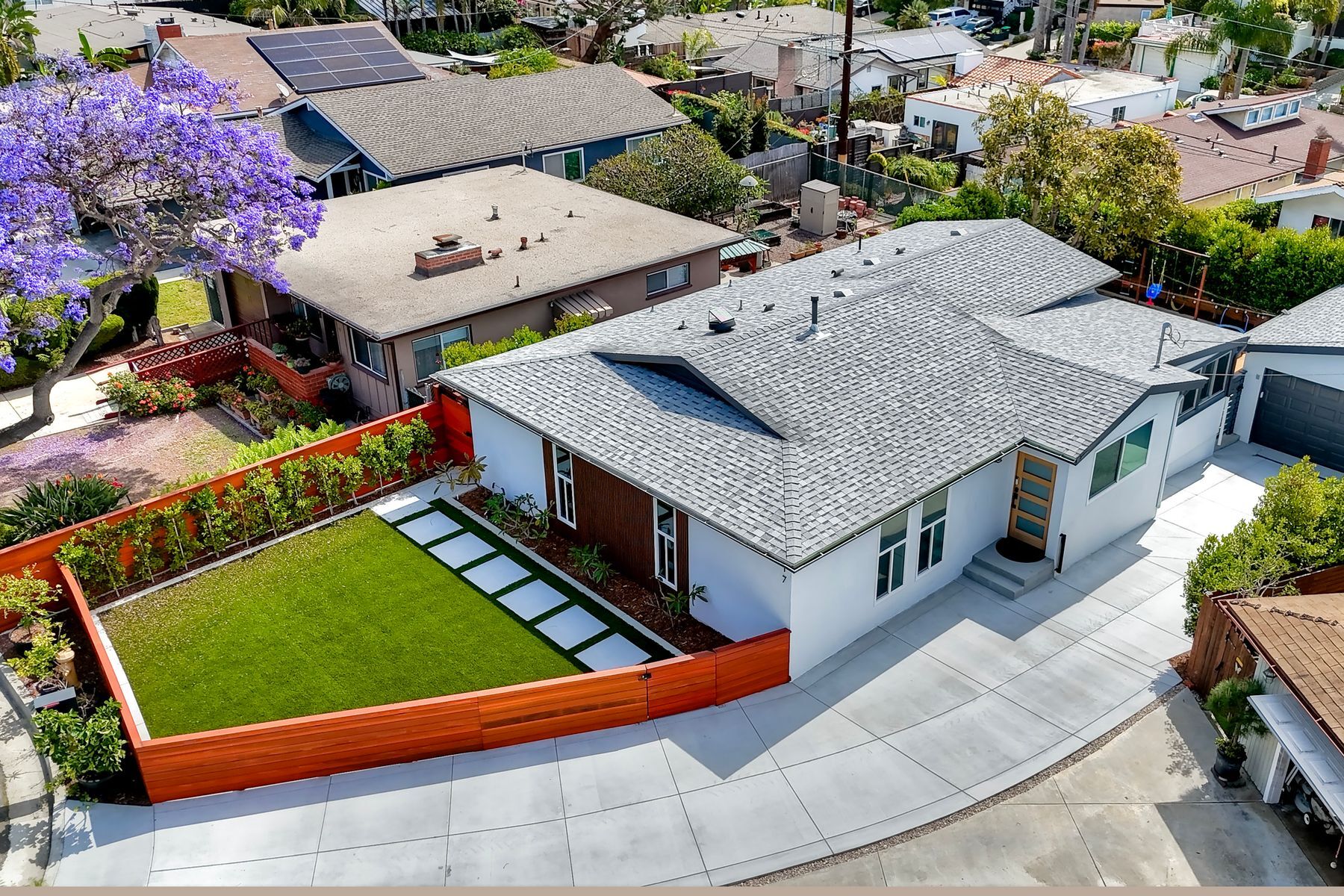 Building Photo - 17 W Avenida Cornelio