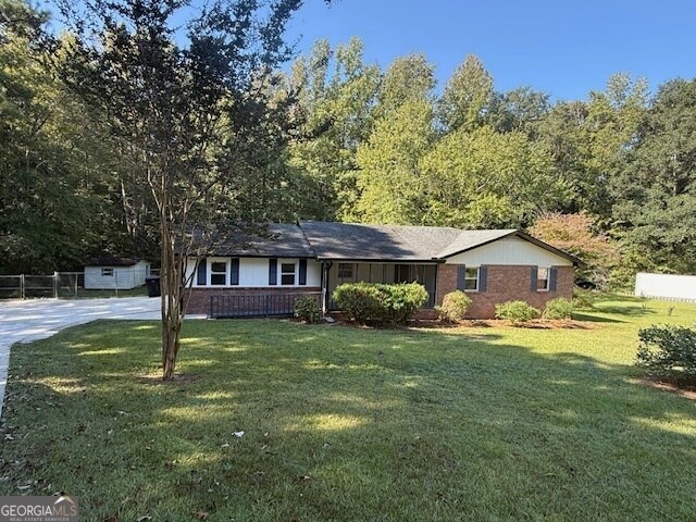 Primary Photo - 270 Carriage Cir
