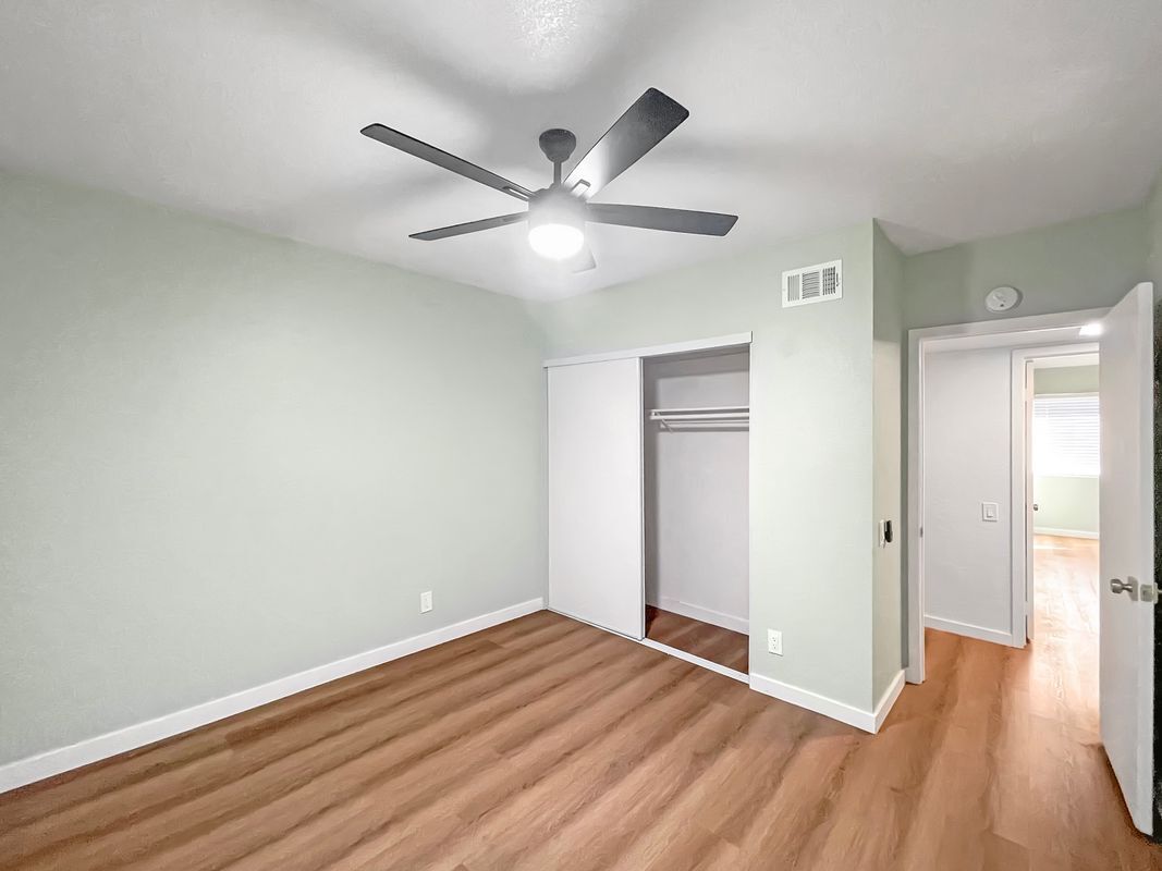 Building Photo - 1335 W 139th, 101