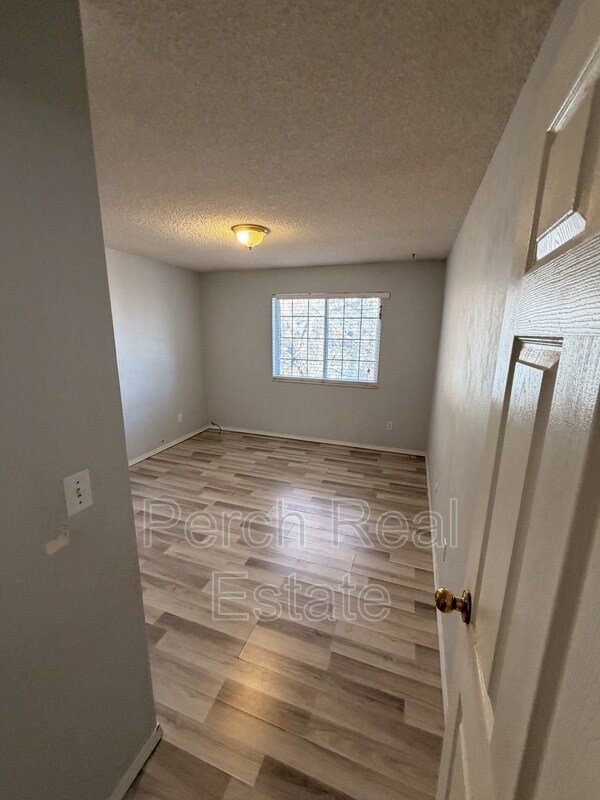 Building Photo - 14424 E Colorado Dr