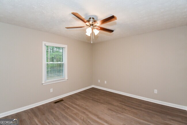 Building Photo - 780 Silverthorne Cir