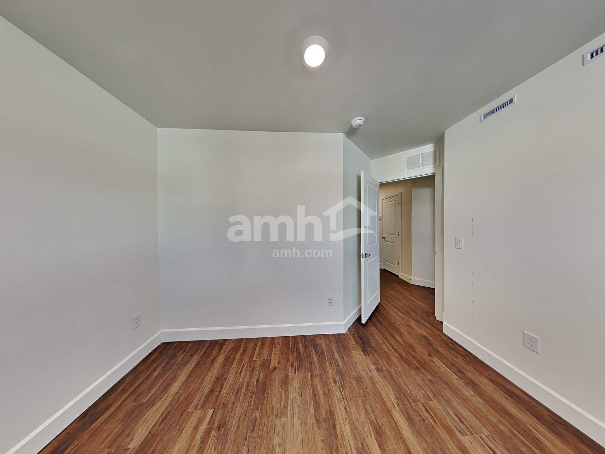 Building Photo - 7496 S Via Bombachas