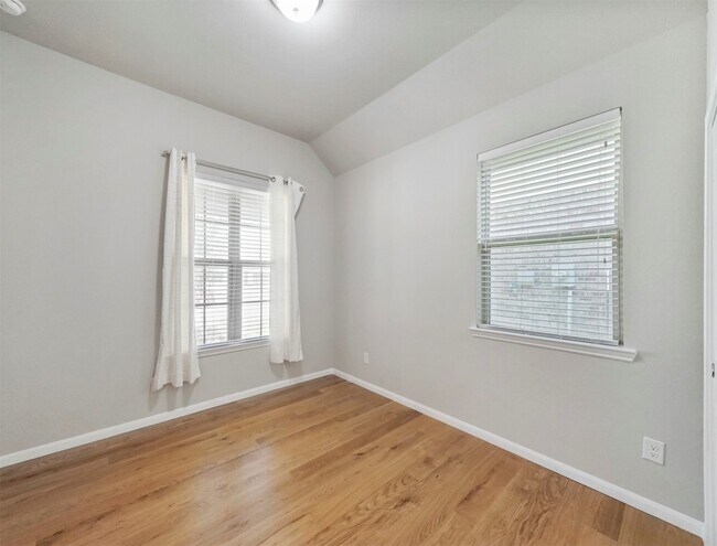 Building Photo - 5342 Rue Dela Croix Dr