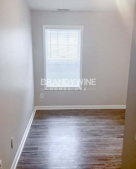 Building Photo - 5832 Mays Ridge Ct