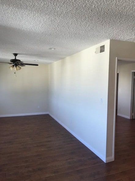 Building Photo - 18530 Hatteras St