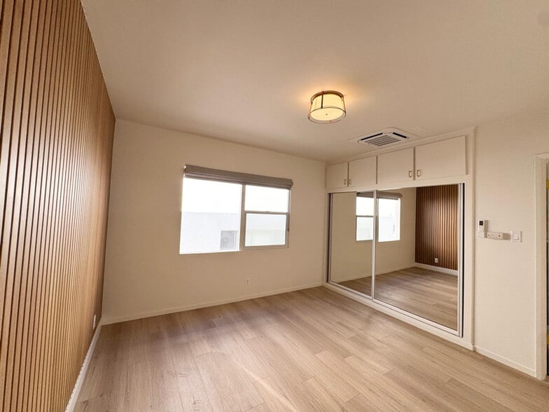 Building Photo - 1138 9th St