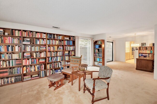 Building Photo - 11465 Ghirardelli Ct