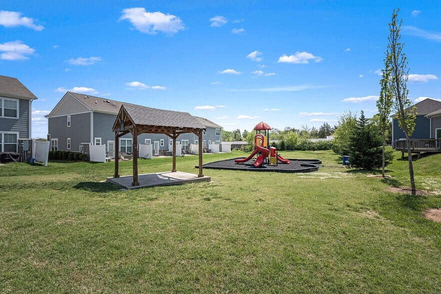 Building Photo - 4204 Aragorn Way