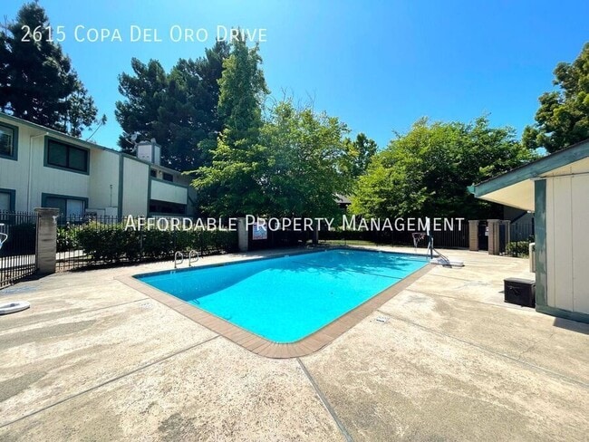 Building Photo - 2615 Copa Del Oro Dr