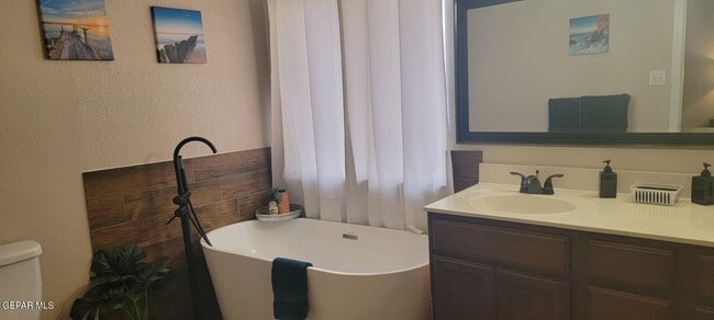 Building Photo - 118 St Andrews Dr