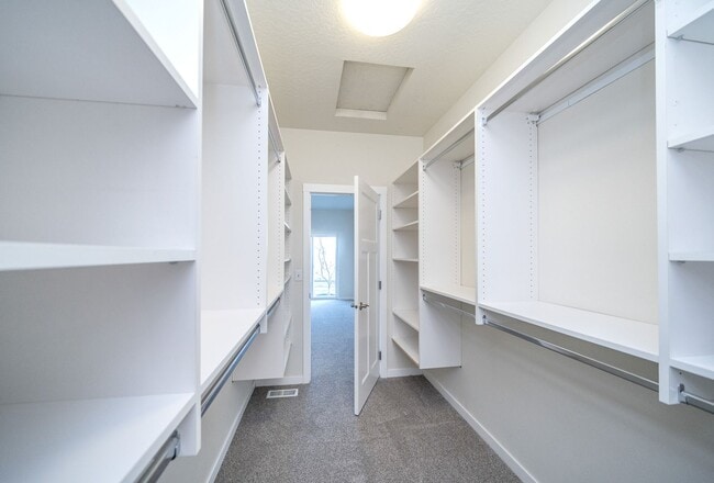 Building Photo - Beautiful Modern Home In Liberty Lake