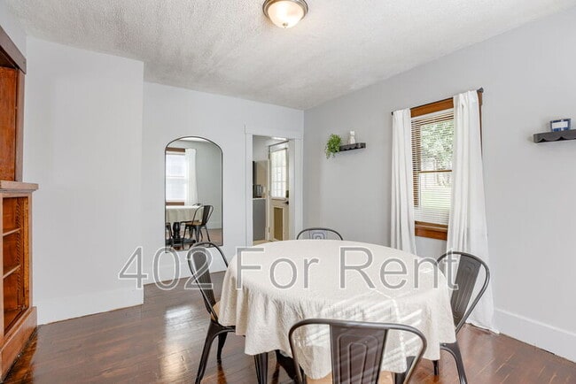 Building Photo - 4806 Charles St