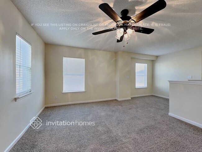 Building Photo - 168 Ranlo Ave