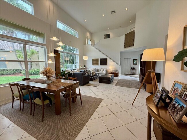 Building Photo - 2454 Bay Isle Ct
