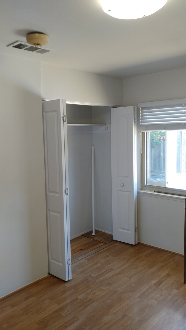 Building Photo - AMAZING Updated 3 Bedroom/2 Bath Home in Good School Area! - BERRYESSA