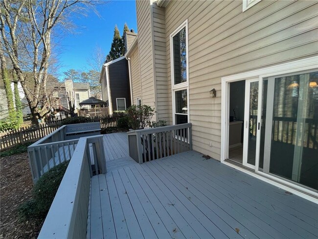 Building Photo - 3600 Patterstone Dr