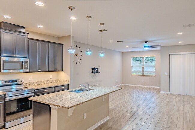 Building Photo - 11926 Sands Cv