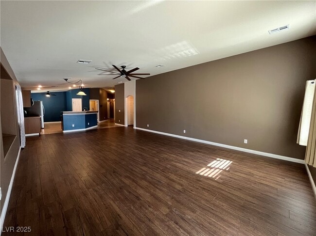 Building Photo - 5721 Bullhead St