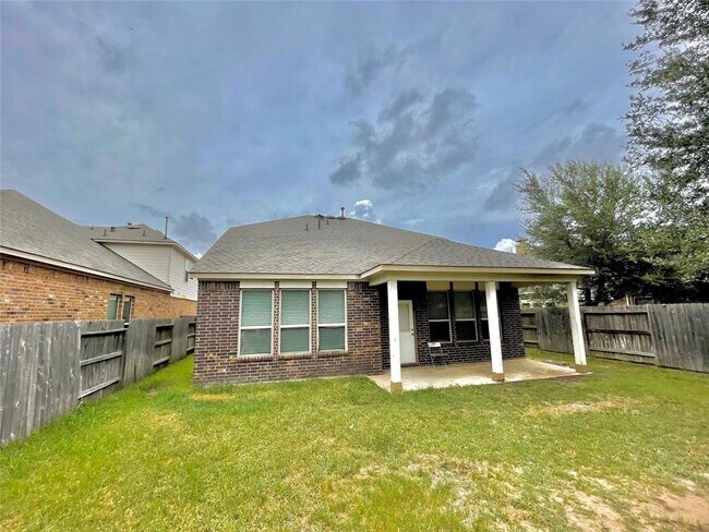 Building Photo - 28811 Chestnut Pines Dr