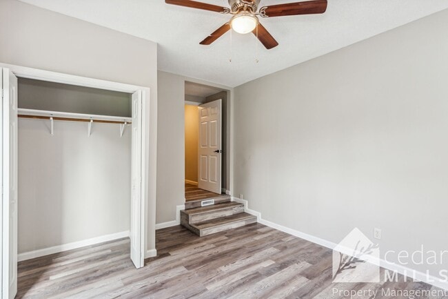 Building Photo - Completely remodeled 3 bed 2 bath home, steps from WSU main campus.