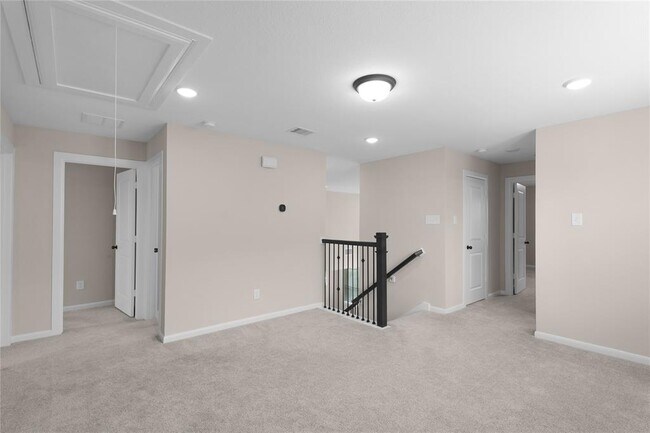 Building Photo - 23827 Via Leoni Dr