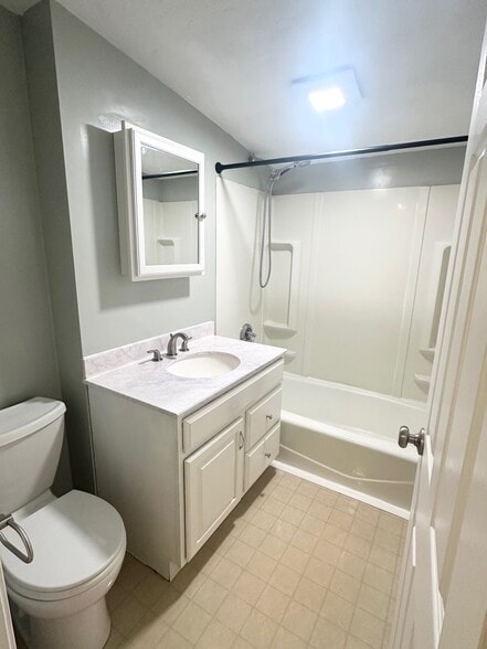Bathroom - 34 Morse St