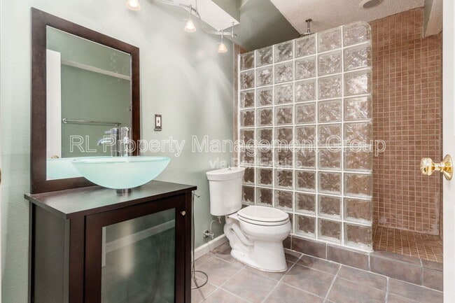 Building Photo - 484 Serenity Dr