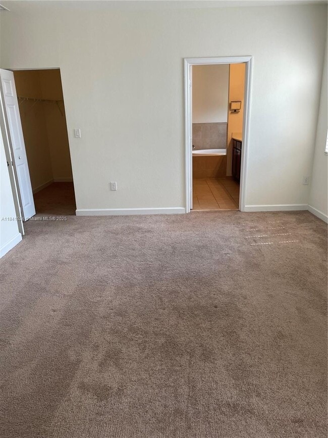 Building Photo - 15340 SW 176th Ln