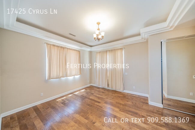 Building Photo - 17425 Cyrus Ln