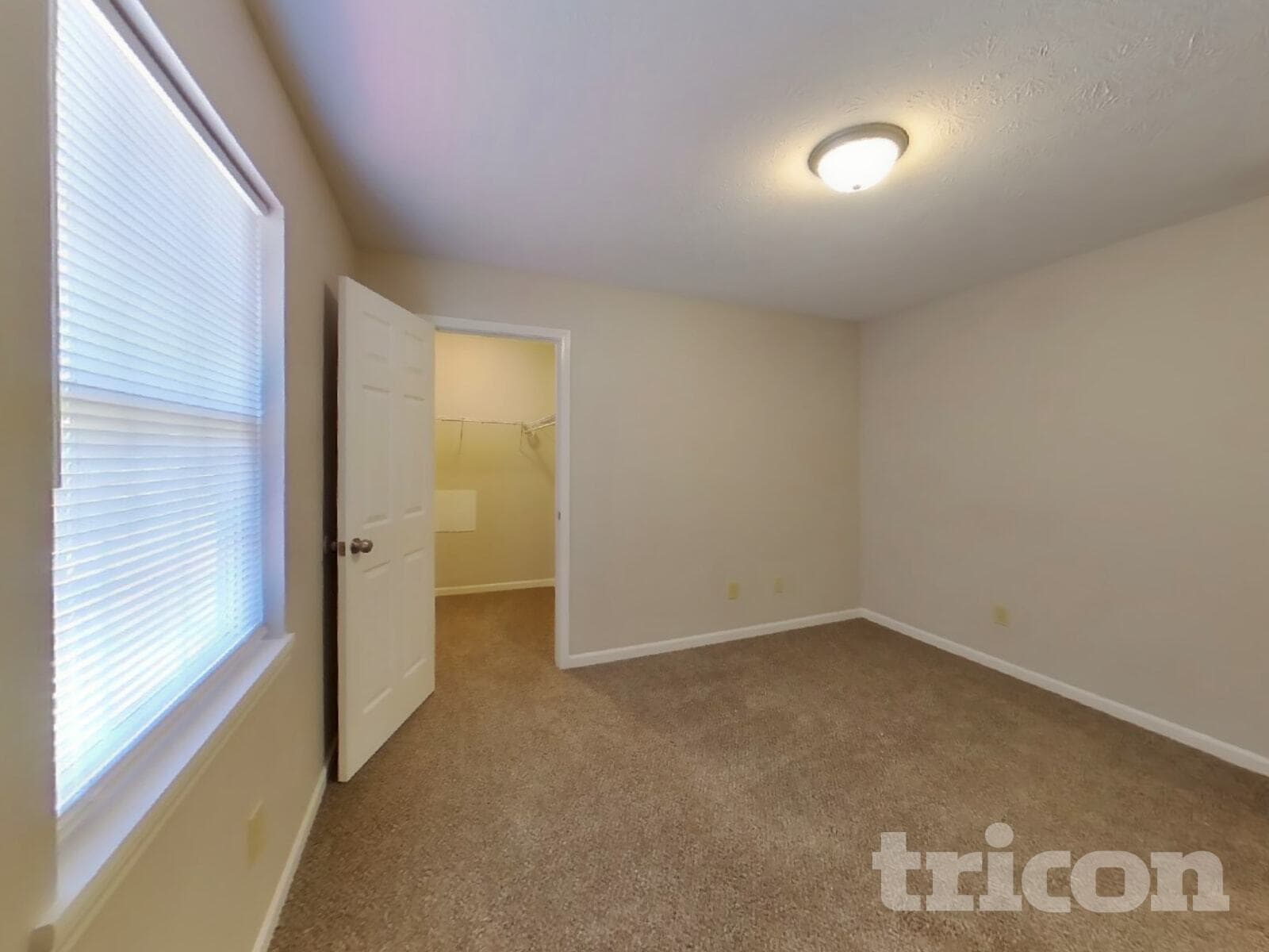 Building Photo - 7396 Autumn Ct