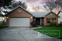 Building Photo - 5990 Fox Trace Ct