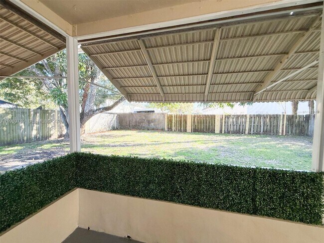 Building Photo - 7040 NW 24th St