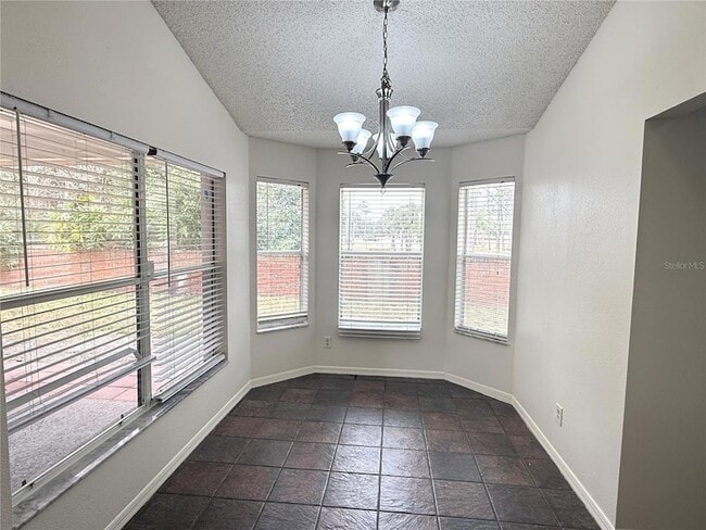 Building Photo - 159 Stillwater Dr