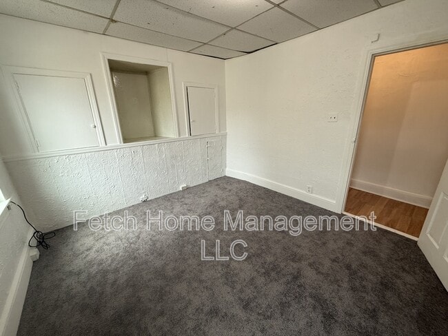 Building Photo - 49-51 West Market Street - 3R