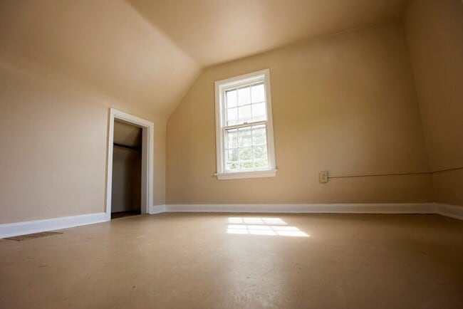 Building Photo - 97 N Lancaster St