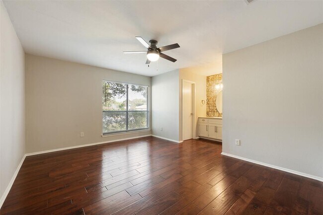 Building Photo - 12302 Eagle Rock Cove