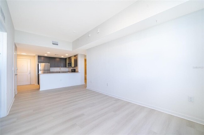 Building Photo - 5587 Millennia Park Dr