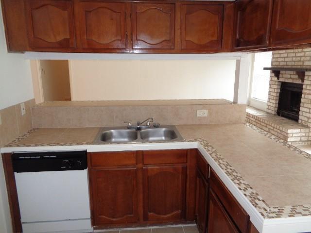 Building Photo - 10211 Golden Meadow Dr