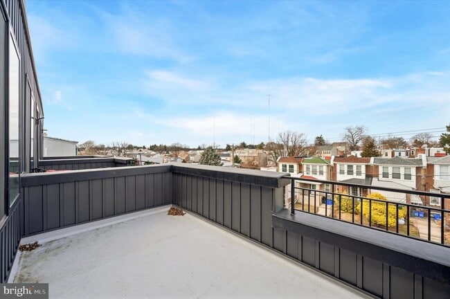 Building Photo - 331 Fountain St