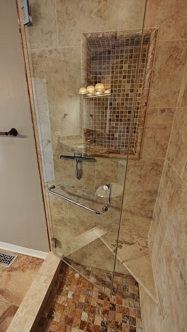 Building Photo - 1644 Orchard Ave