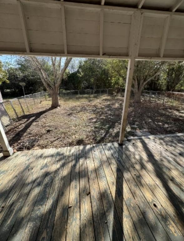 Building Photo - 302 S Burleson St