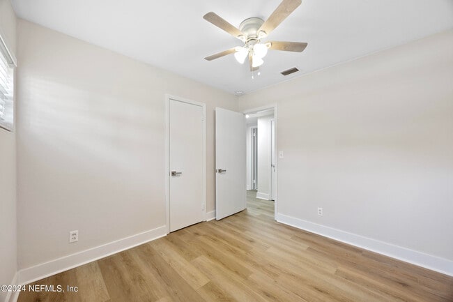 Building Photo - 1871 Arden Way